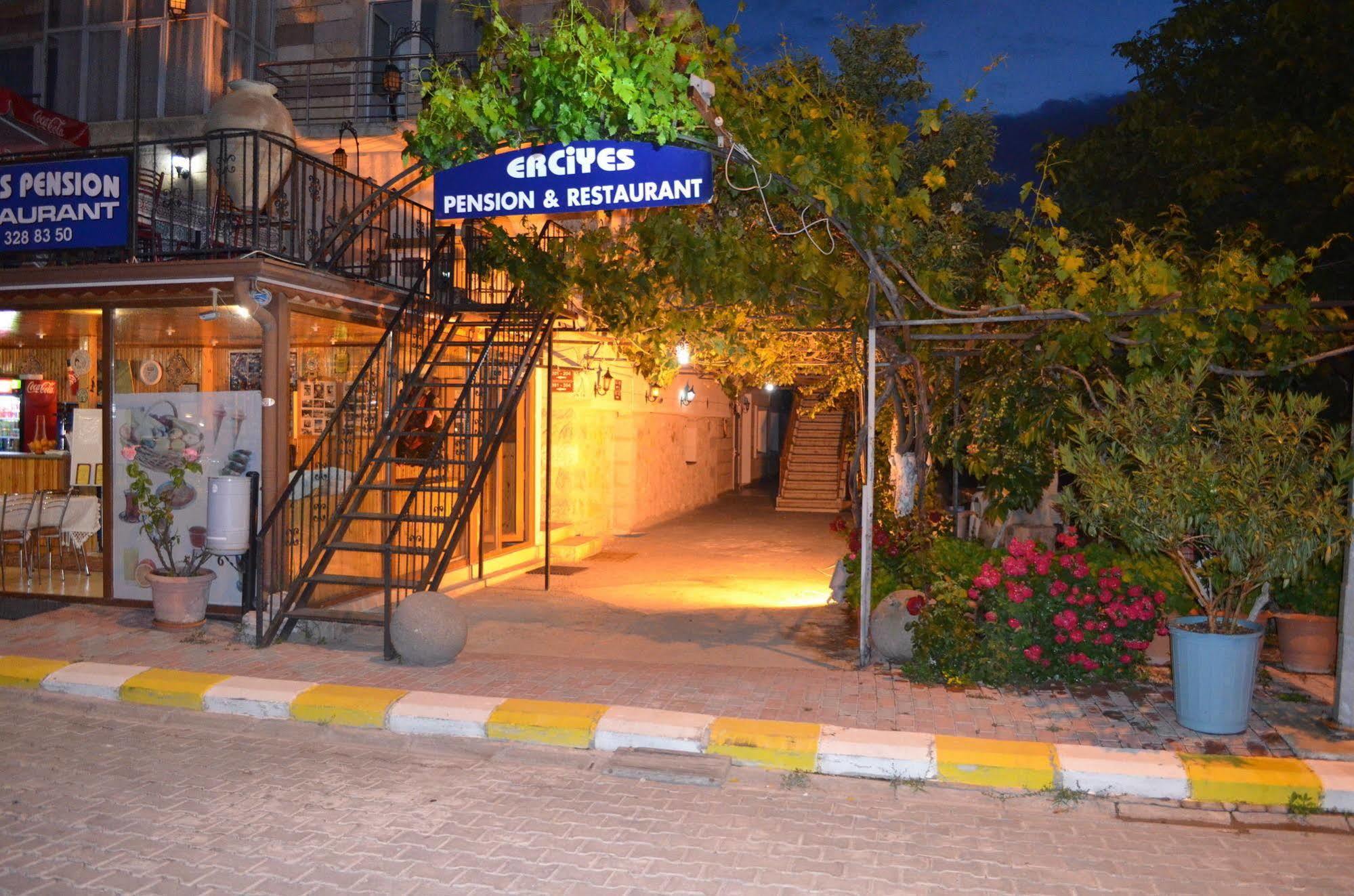 Erciyes Stone Hotel Uçhisar Extérieur photo