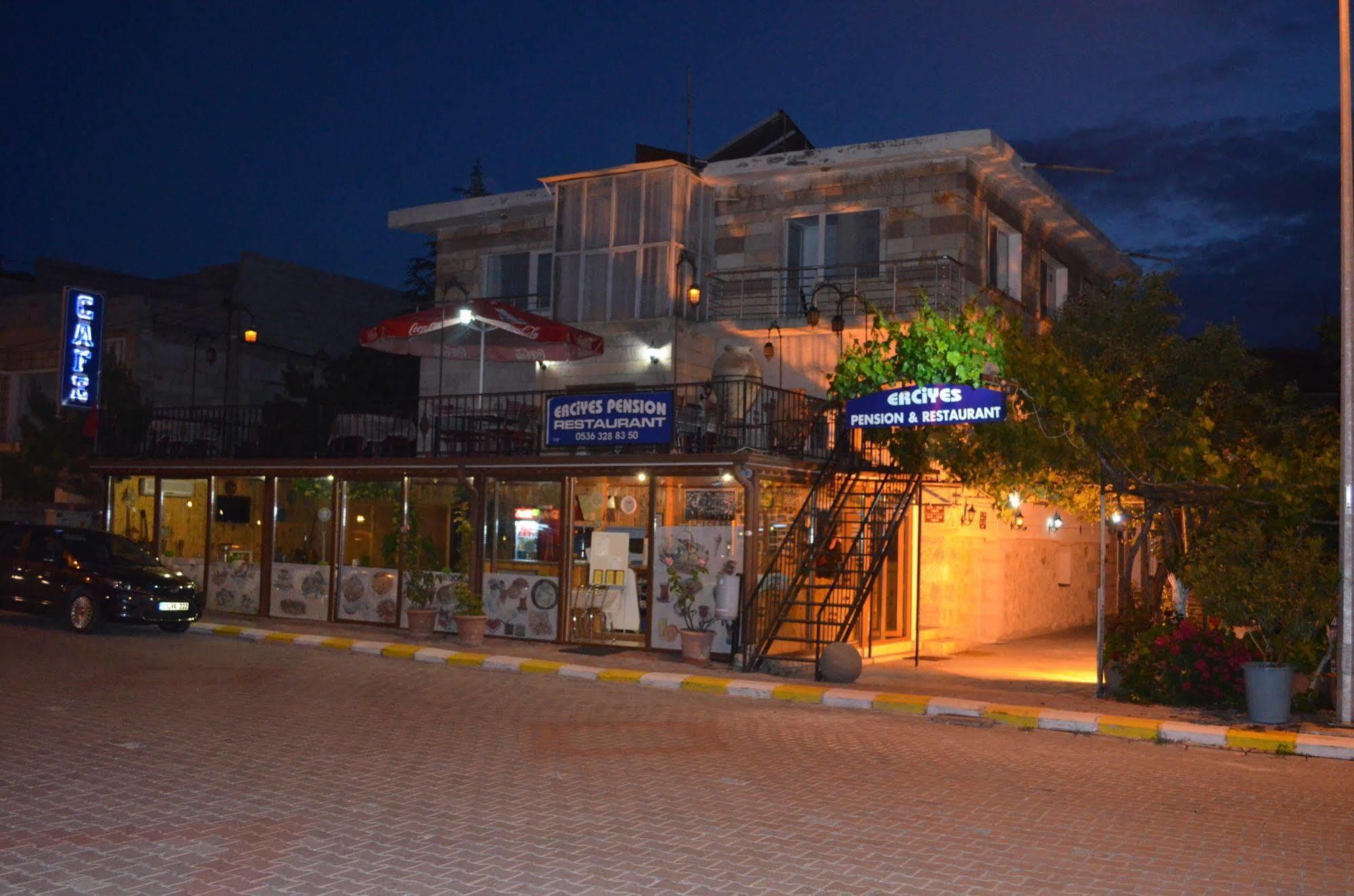 Erciyes Stone Hotel Uçhisar Extérieur photo